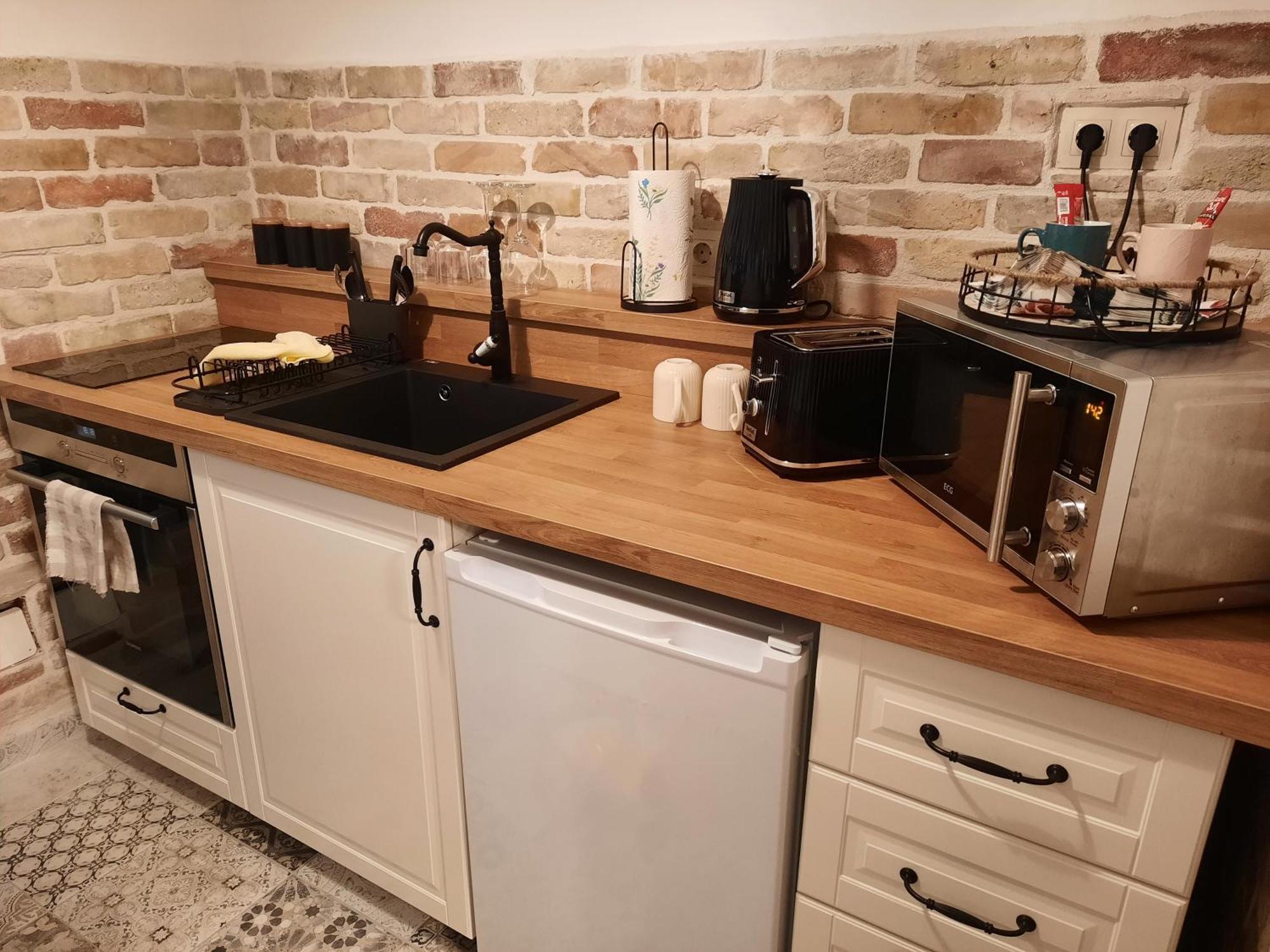 Kuria Apartman Budapest With Free Parking Exterior foto